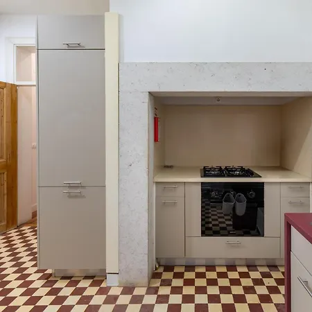 Elegant 2-bedroom In * Lizbona